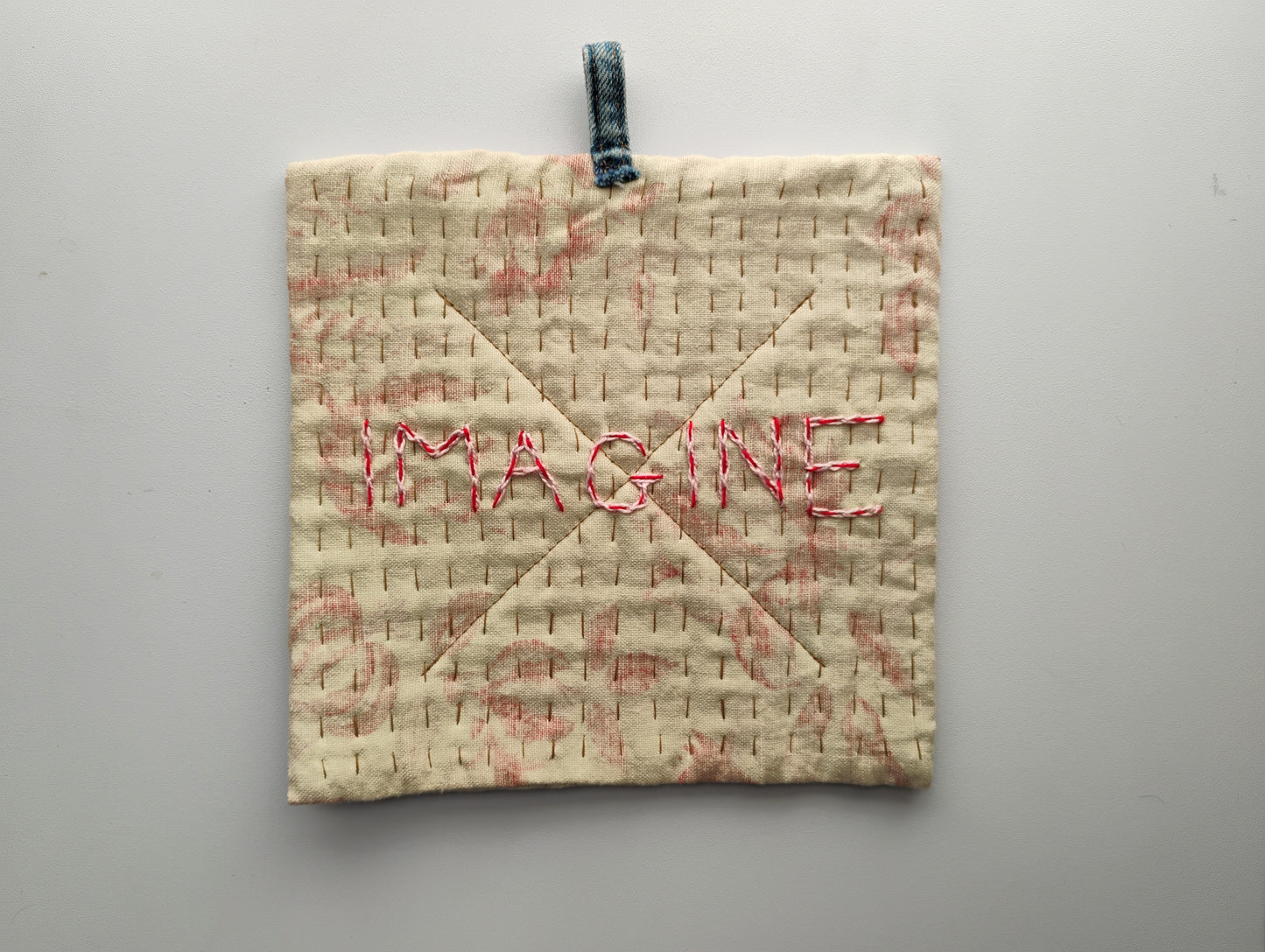 IMAGINE pot holder trivet